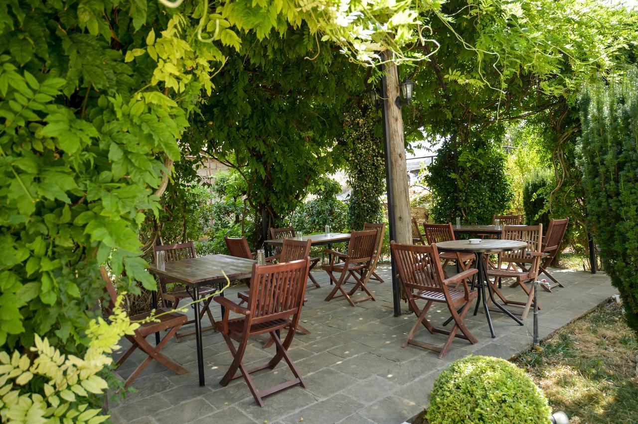 Kalemi Gjirokastër