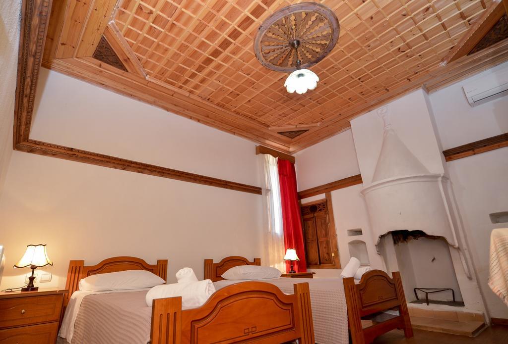 Kalemi Hotel Gjirokastër